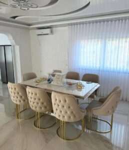 8 seater Comfortable dinning set