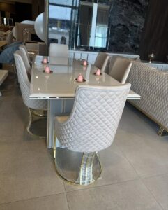 6 seater Luxurious dinning set