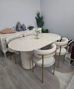 6 seater classic dinning set